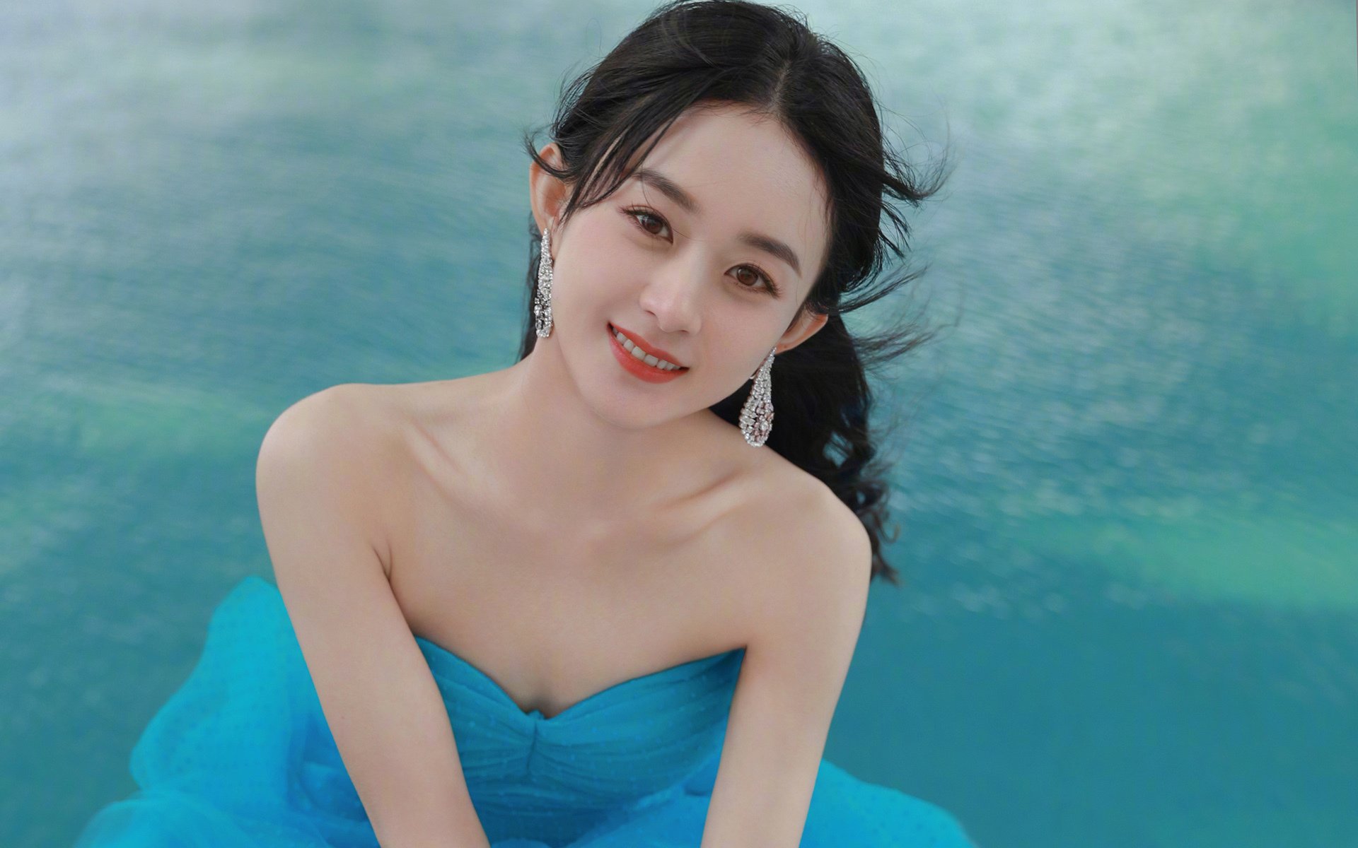 约基奇降维暴打太阳防线，广东队跨界斩落美职篮豪门