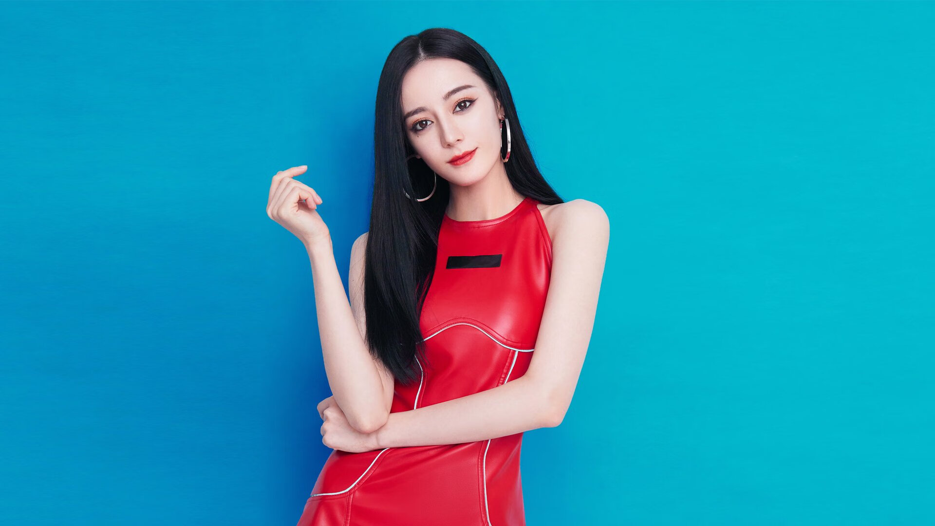 暴雨与礁石，东部的双面叙事